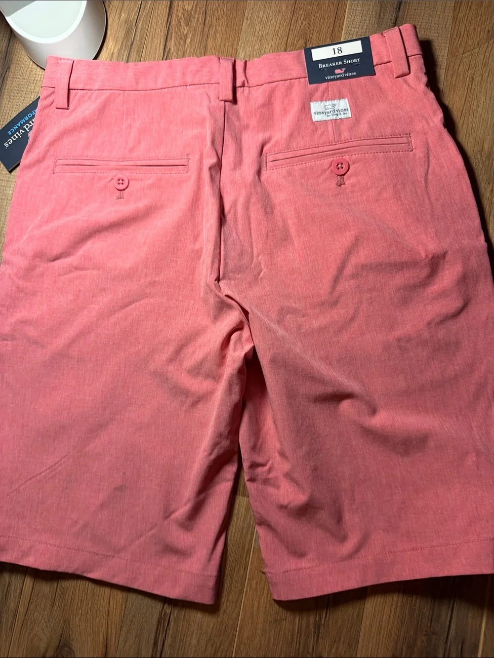 Vineyard Vines boy’s Performance breaker shorts